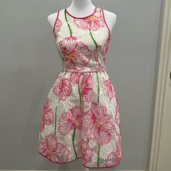 Lilly Pulitzer Dresses & Skirts - Lilly Pulitzer Darrell Floral Party Dress